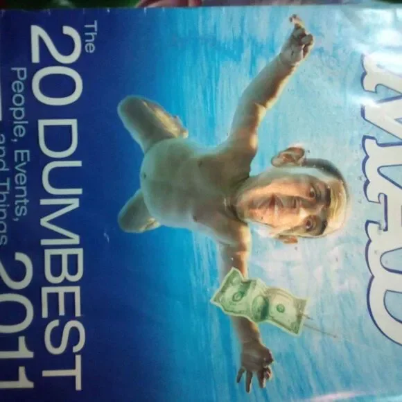 Vintage Mad Magazines & Comics Bundle - Nostalgic Collectibles! - Picture 3 of 10